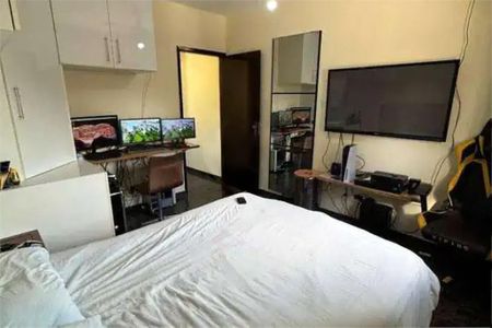 Casa à venda com 4 quartos, 129m² em Jardim Redencao, São Paulo