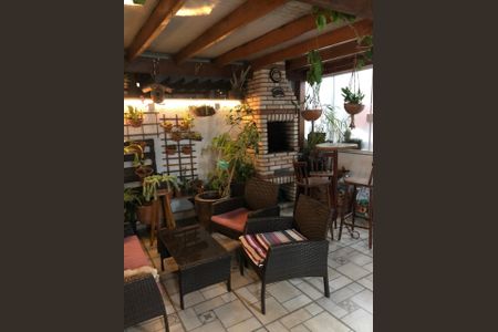 Apartamento à venda com 142m², 3 quartos e 2 vagas