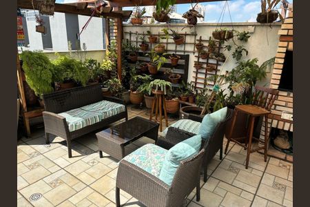 Apartamento à venda com 142m², 3 quartos e 2 vagas