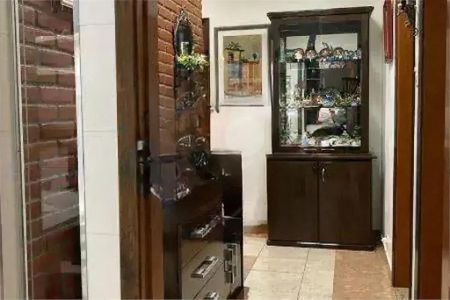 Casa à venda com 150m², 3 quartos e 4 vagas