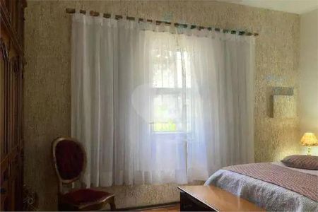 Casa à venda com 3 quartos, 150m² em Vila Ema, São Paulo