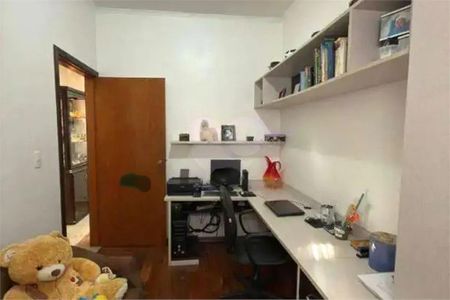 Casa à venda com 150m², 3 quartos e 4 vagas