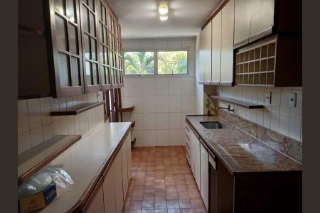 Apartamento à venda com 105m², 2 quartos e 1 vaga