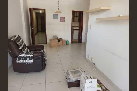 Apartamento à venda com 105m², 2 quartos e 1 vaga