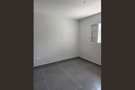 Casa à venda com 68m², 2 quartos e 1 vaga