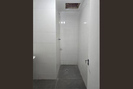 Casa à venda com 68m², 2 quartos e 1 vaga