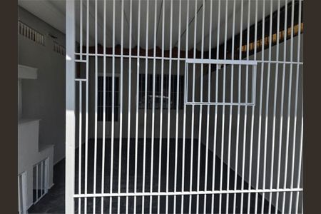 Casa à venda com 68m², 2 quartos e 1 vaga