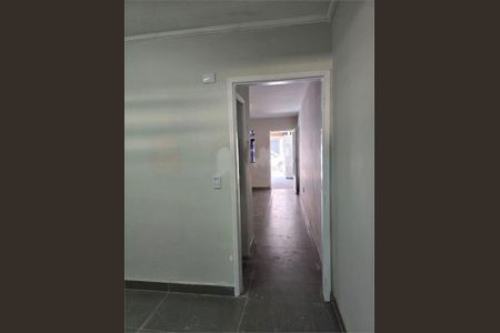 Casa à venda com 68m², 2 quartos e 1 vaga