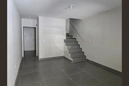 Casa à venda com 2 quartos, 68m² em Vila Brasilio Machado, São Paulo