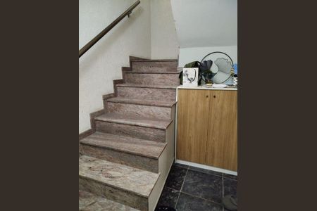 Casa à venda com 3 quartos, 191m² em Vila Pires, Santo André