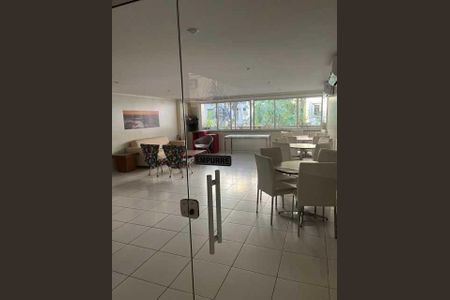 Apartamento à venda com 78m², 2 quartos e 1 vaga