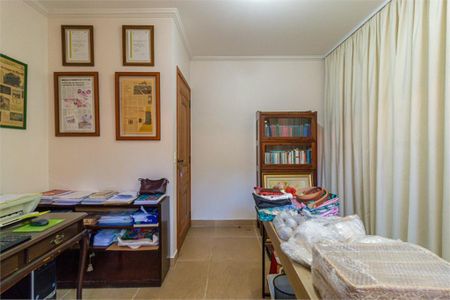 Casa à venda com 4 quartos, 247m² em Campo Belo, São Paulo