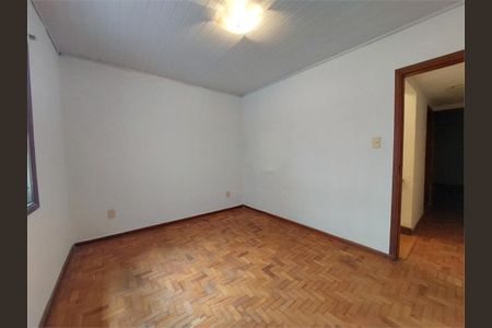 Casa à venda com 70m², 2 quartos e 1 vaga