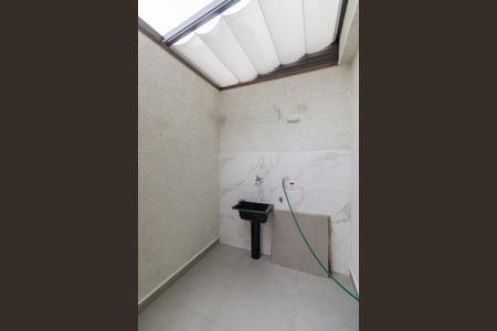 Apartamento para alugar com 73m², 2 quartos e 1 vagaCozinha e Área de Serviço