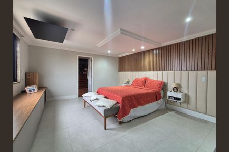 Apartamento à venda com 314m², 4 quartos e 3 vagasSuíte 1