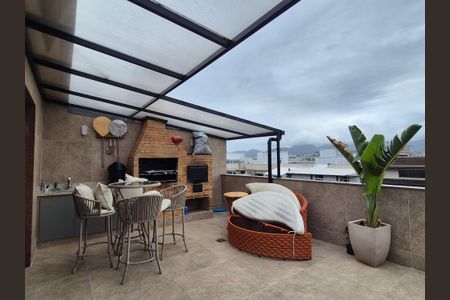 Apartamento à venda com 314m², 4 quartos e 3 vagasÁrea externa 