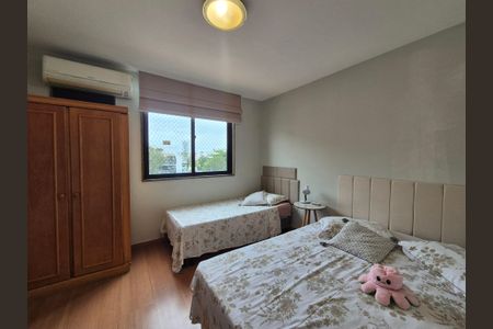 Apartamento à venda com 314m², 4 quartos e 3 vagasSuíte 3