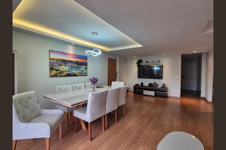 Apartamento à venda com 314m², 4 quartos e 3 vagasSala 
