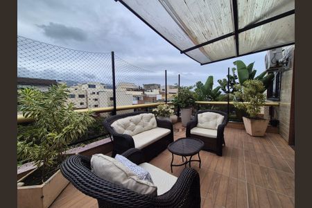 Apartamento à venda com 314m², 4 quartos e 3 vagasVaranda 