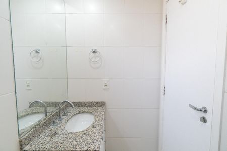 Apartamento para alugar com 72m², 2 quartos e 1 vagaBanheiro da Suíte
