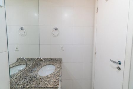 Apartamento para alugar com 72m², 2 quartos e 1 vagaBanheiro Social