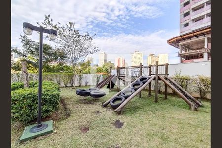 Apartamento para alugar com 72m², 2 quartos e 1 vagaÁrea comum - Playground