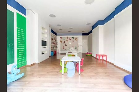 Apartamento para alugar com 72m², 2 quartos e 1 vagaÁrea comum