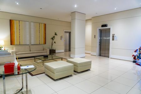 Apartamento para alugar com 72m², 2 quartos e 1 vagaHall social