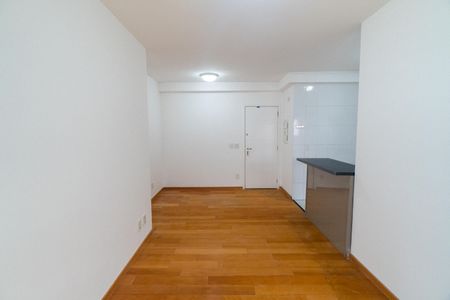 Sala de apartamento para alugar com 2 quartos, 72m² em Vila Santa Catarina, São Paulo