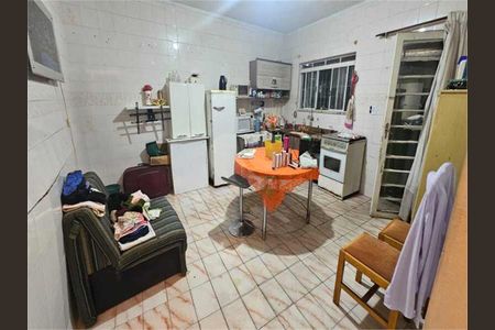 Casa à venda com 2 quartos, 300m² em Vila Dalila, São Paulo