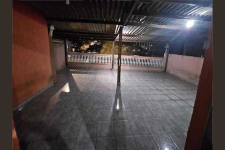 Casa à venda com 300m², 2 quartos e 4 vagas