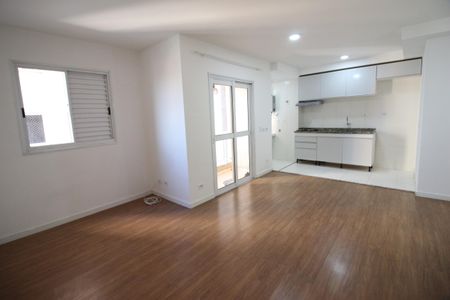 Sala de apartamento à venda com 3 quartos, 57m² em Novo Osasco, Osasco
