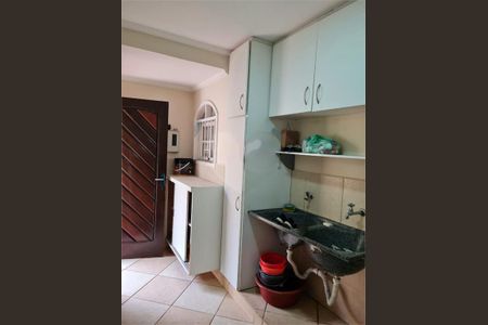 Casa à venda com 247m², 4 quartos e 6 vagas