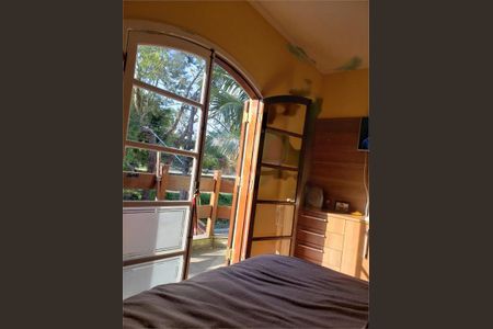 Casa à venda com 247m², 4 quartos e 6 vagas