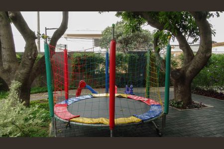 Apartamento para alugar com 52m², 2 quartos e 1 vagaÁrea comum