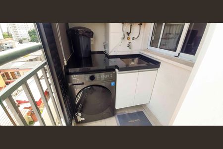 Apartamento à venda com 38m², 2 quartos e 1 vagaÁrea de Serviço