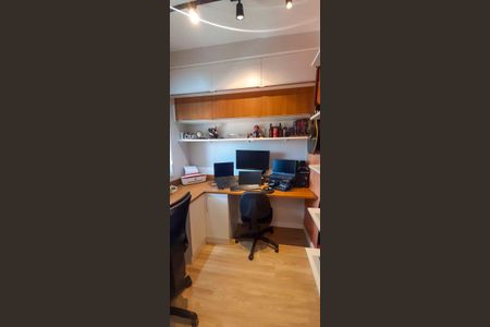 Apartamento à venda com 38m², 2 quartos e 1 vagaQuarto 2