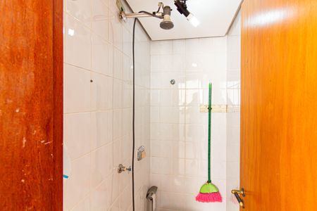 Apartamento para alugar com 101m², 2 quartos e 2 vagasBanheiro de Serviço