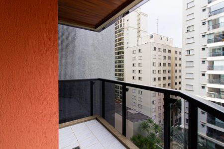 Apartamento para alugar com 101m², 2 quartos e 2 vagasVaranda