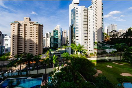 Apartamento à venda com 398m², 4 quartos e 5 vagasVista Sala