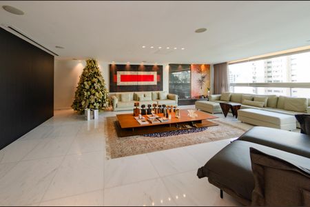 Apartamento à venda com 398m², 4 quartos e 5 vagasSala