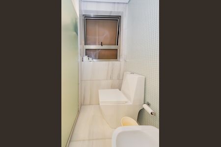 Apartamento à venda com 398m², 4 quartos e 5 vagasBanheiro Suíte 3