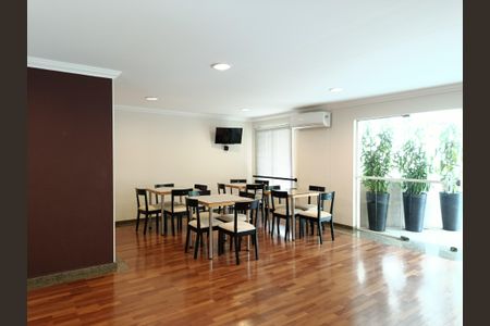 Apartamento para alugar com 130m², 3 quartos e 3 vagasÁrea comum - Salão de festas