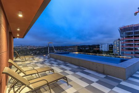 Studio à venda com 35m², 1 quarto e sem vaga Studio à venda com 35m², 1 quarto e sem vagaÁrea comum - Piscina