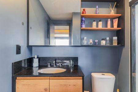 Studio à venda com 35m², 1 quarto e sem vaga Studio à venda com 35m², 1 quarto e sem vagaBanheiro