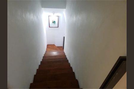 Casa à venda com 205m², 3 quartos e 3 vagas