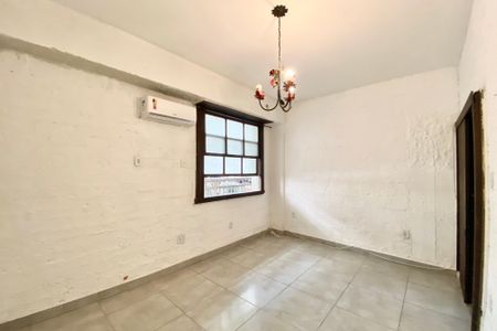 Quarto de apartamento para alugar com 2 quartos, 84m² em Copacabana, Rio de Janeiro