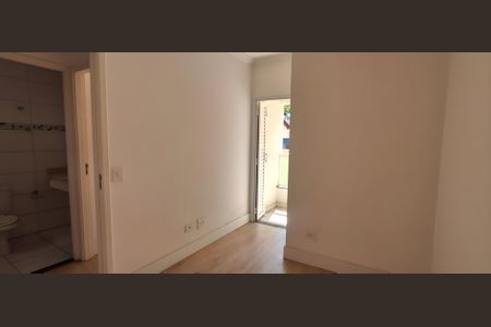 Corredor de apartamento para alugar com 2 quartos, 53m² em Parque Industriario, Santo André