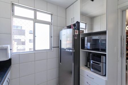 Apartamento à venda com 140m², 2 quartos e 2 vagas Apartamento à venda com 140m², 2 quartos e 2 vagasCozinha