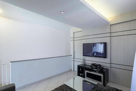 Apartamento à venda com 140m², 2 quartos e 2 vagas Apartamento à venda com 140m², 2 quartos e 2 vagasCobertura - Sala 2